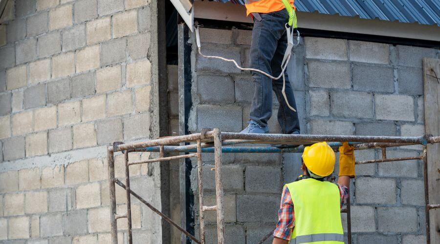 Professional residential roofers in Cypress, IL